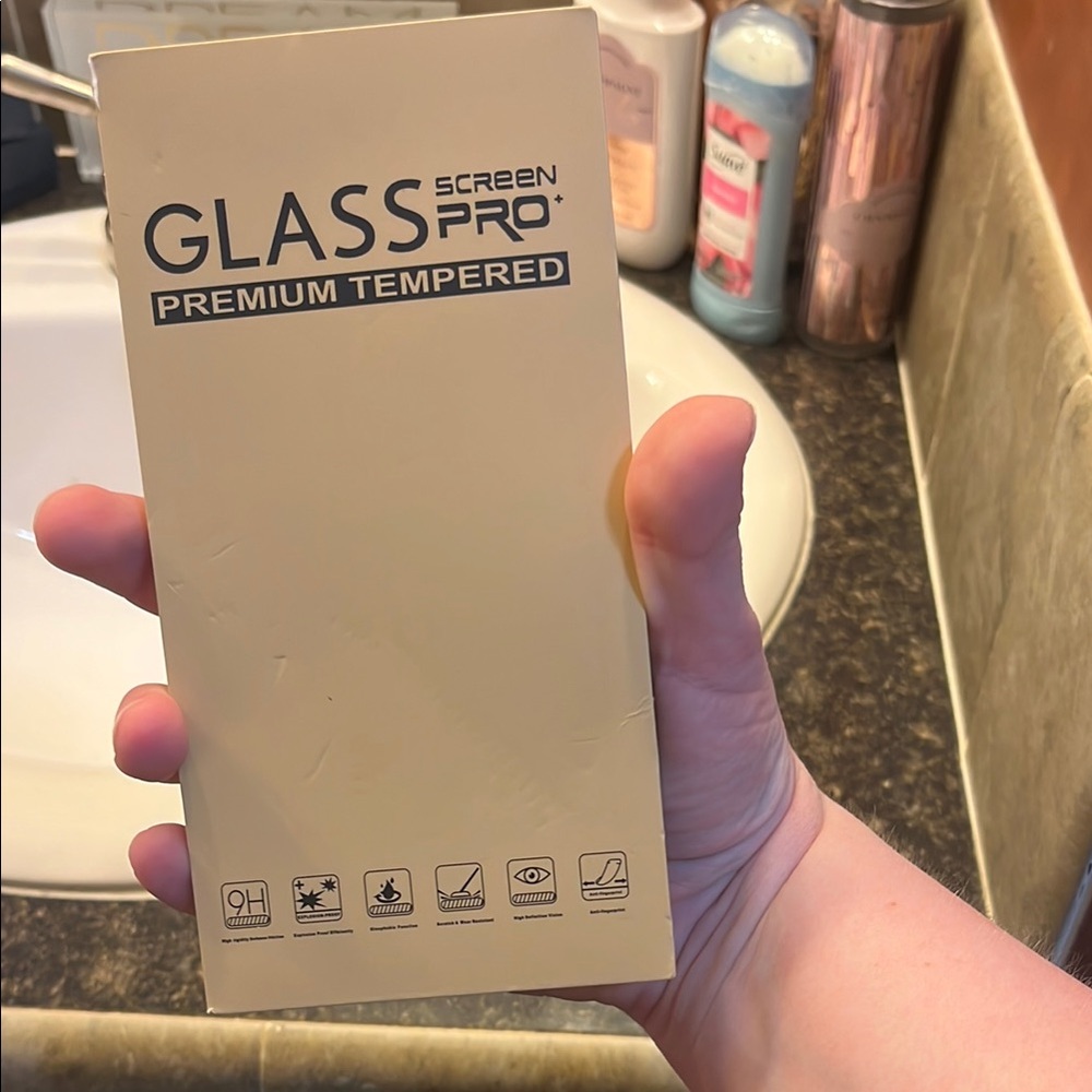 iPhone 13 glass screen protector